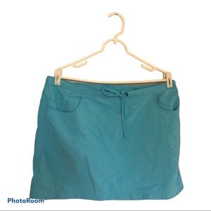 L.L bean WOMENS blue mini tennis skirt size large